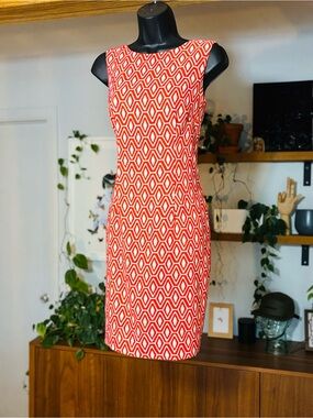 Mario Serrani Italy Geometric Print Sheath Dress – Size 4 – Like New